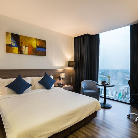 Best Western Plus Wanda Grand Hotel Nonthaburi Eksteriør billede